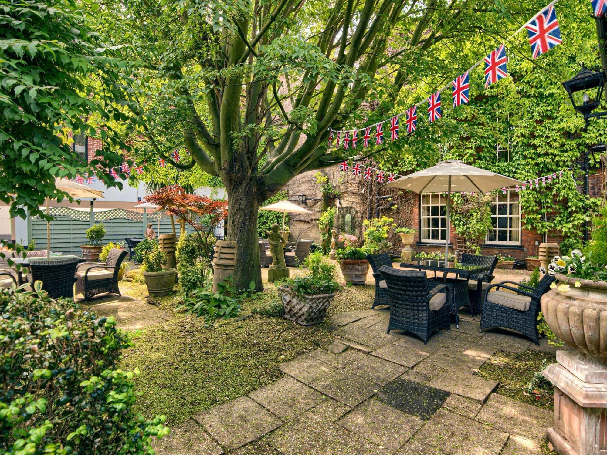 Mercure Salisbury White Hart Hotel & Apartments מראה חיצוני תמונה
