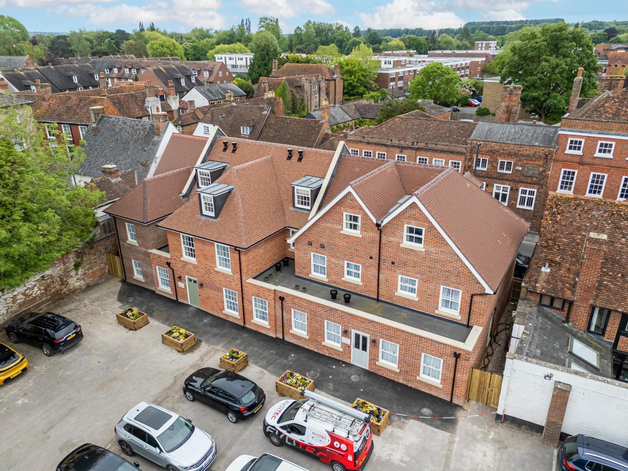 Mercure Salisbury White Hart Hotel & Apartments מראה חיצוני תמונה
