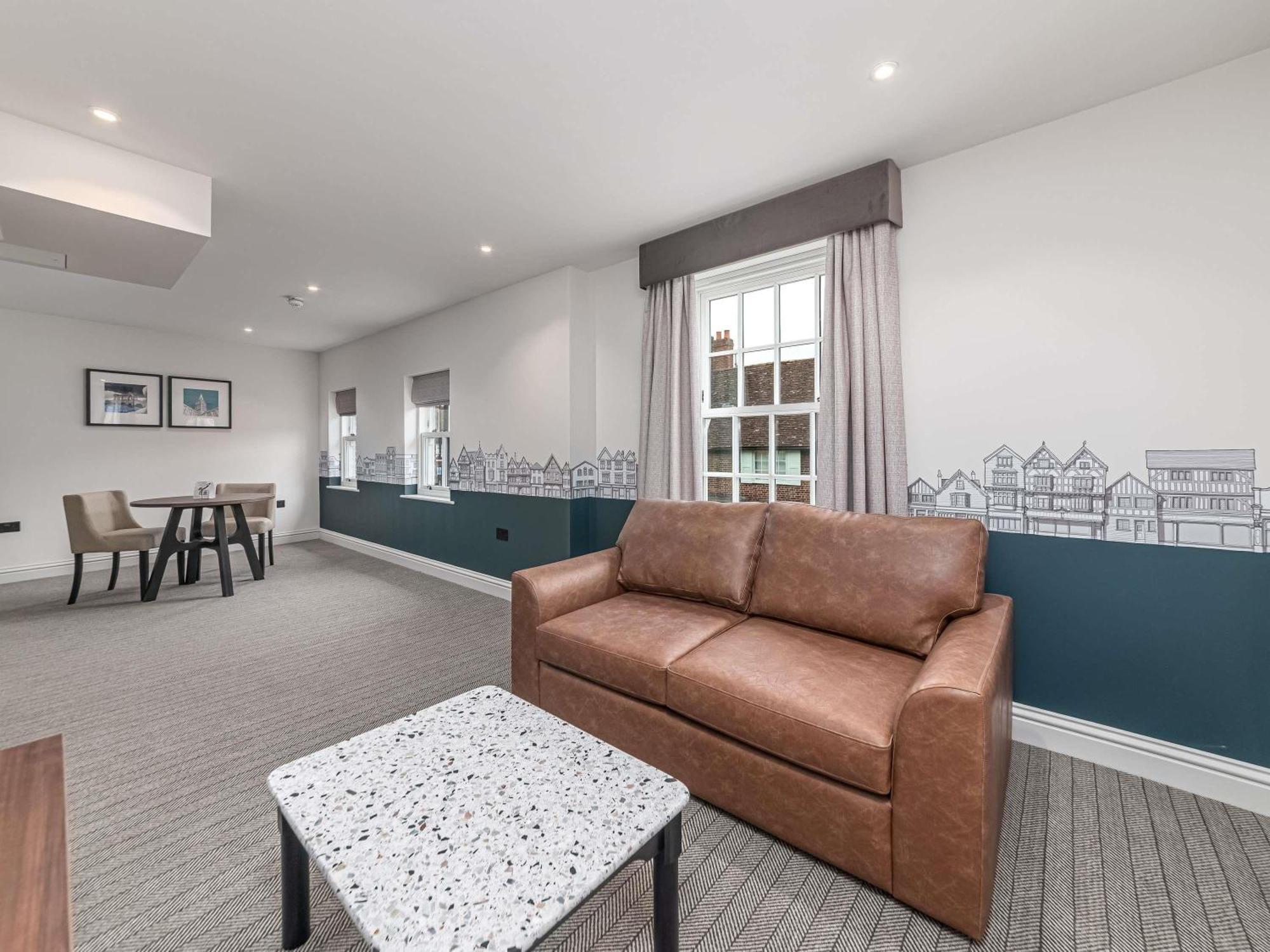Mercure Salisbury White Hart Hotel & Apartments מראה חיצוני תמונה